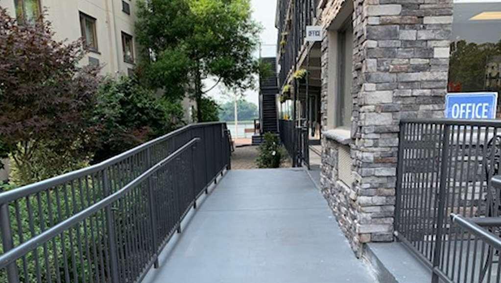 Waterfront Inn Phl Airport Essington Exteriör bild