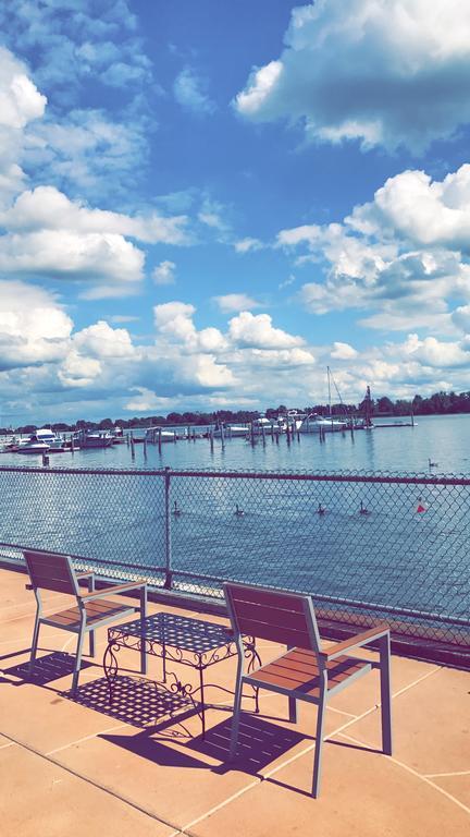 Waterfront Inn Phl Airport Essington Exteriör bild